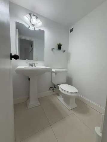 17021 N Bay Road Sunny Isles Beach FL 33160