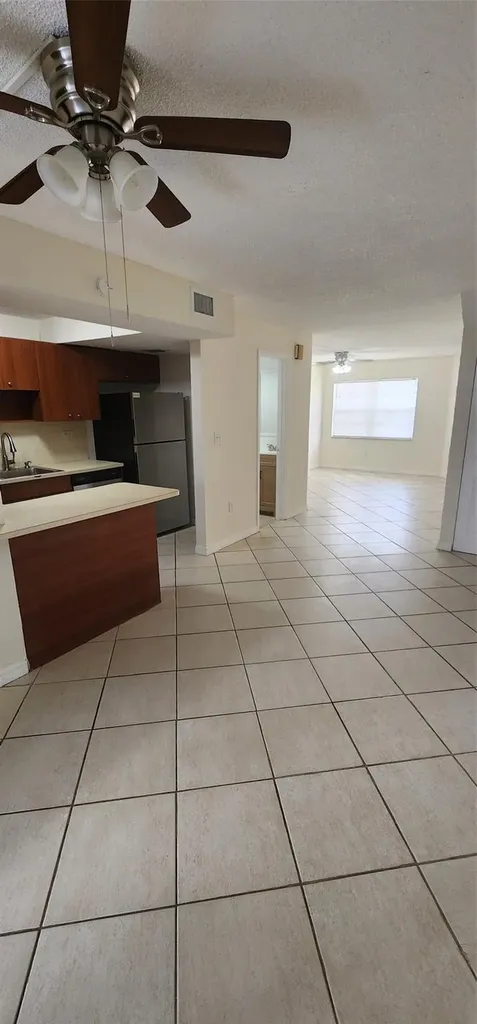 3666 SW 59th Avenue Davie FL 33314