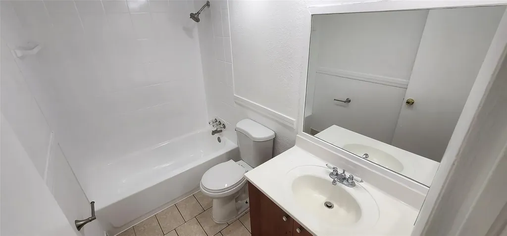 3666 SW 59th Avenue Davie FL 33314