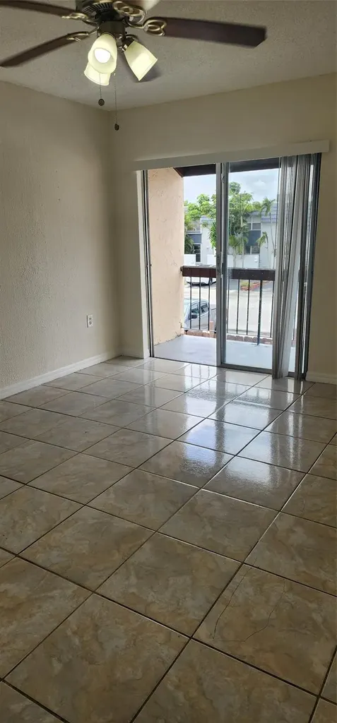 3666 SW 59th Avenue Davie FL 33314