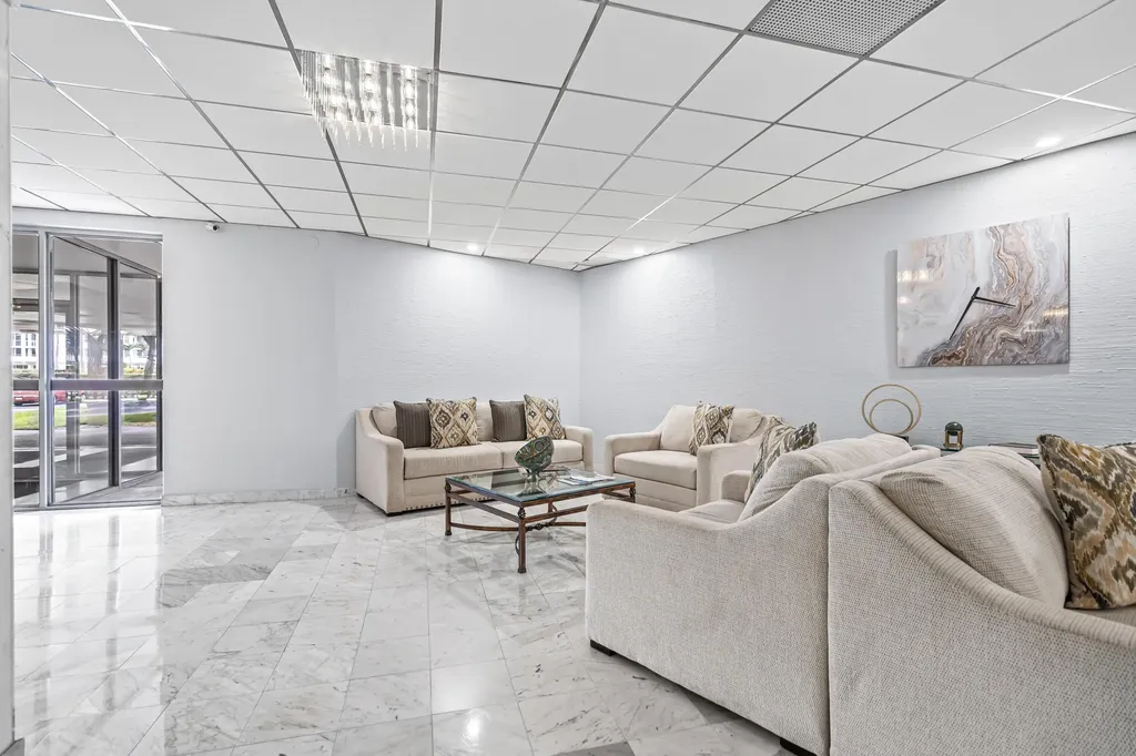 2851 S Ocean Boca Raton FL 33432