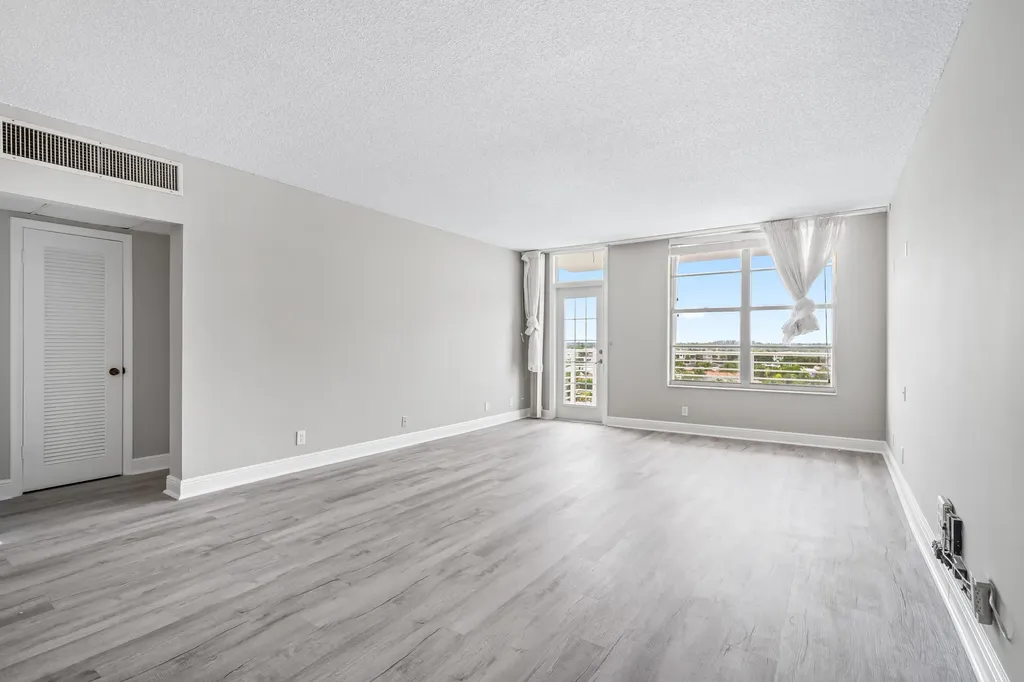 2851 S Ocean Boca Raton FL 33432