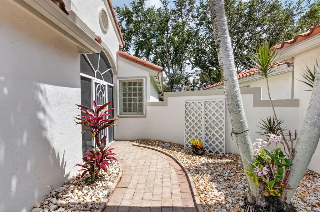 7275 Whitfield Avenue Boynton Beach FL 33437