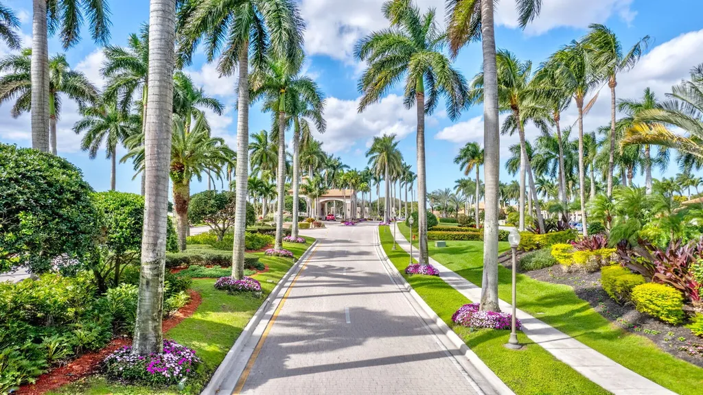 7275 Whitfield Avenue Boynton Beach FL 33437