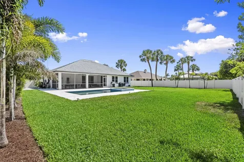 8361 SE Pilots Cove Terrace Hobe Sound FL 33455