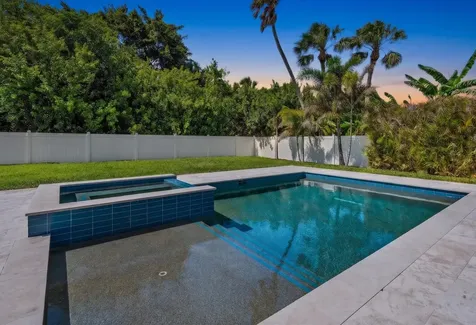 8361 SE Pilots Cove Terrace Hobe Sound FL 33455