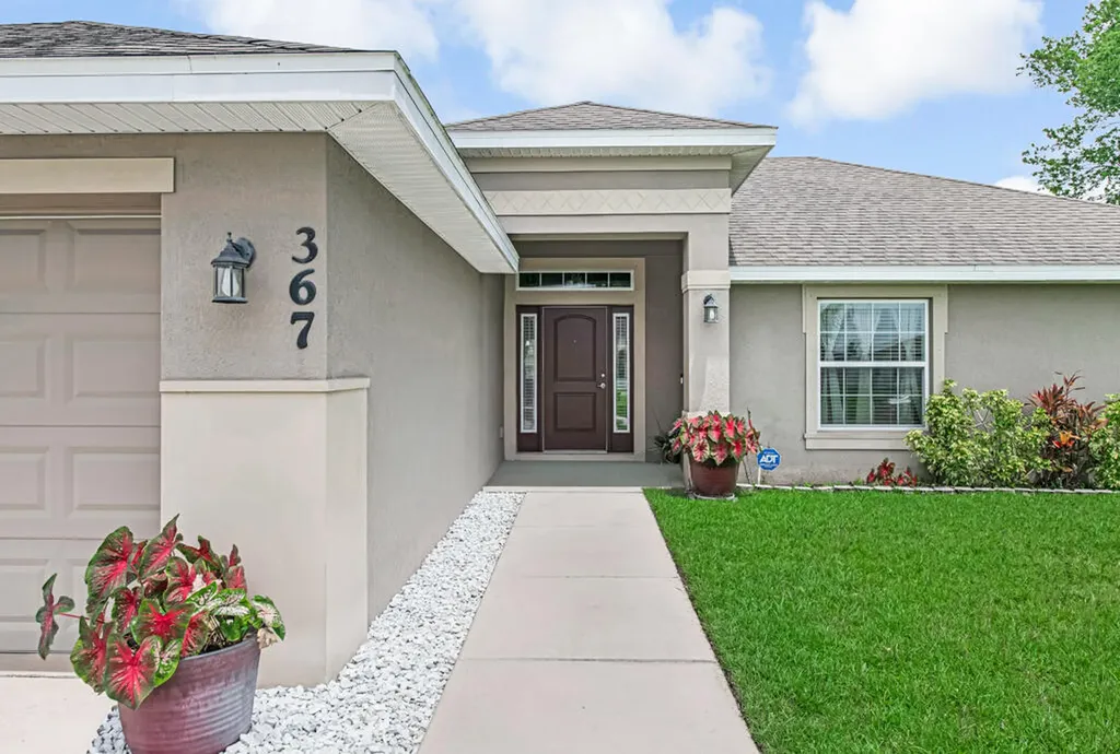 367 SW Grimaldo Terrace Port St Lucie FL 34984