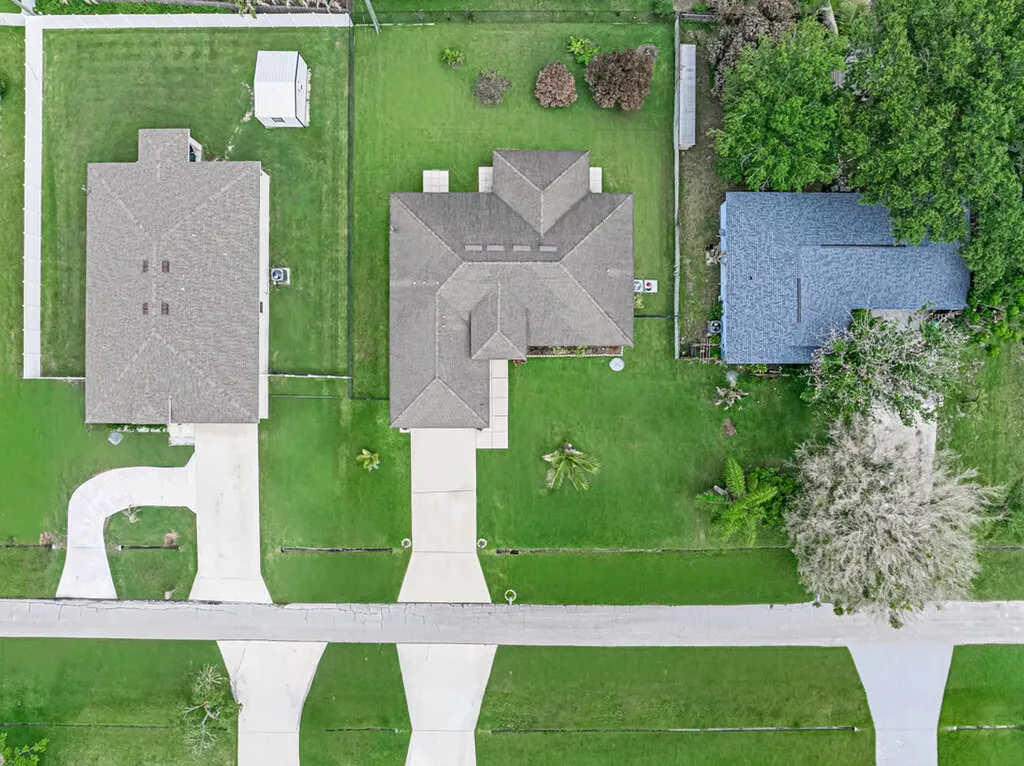 367 SW Grimaldo Terrace Port St Lucie FL 34984