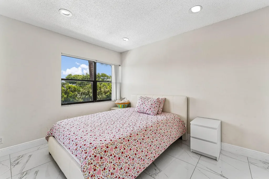 3220 Frederick Boulevard Delray Beach FL 33483