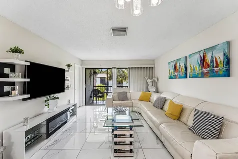 3220 Frederick Boulevard Delray Beach FL 33483