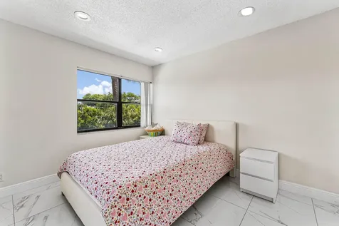 3220 Frederick Boulevard Delray Beach FL 33483