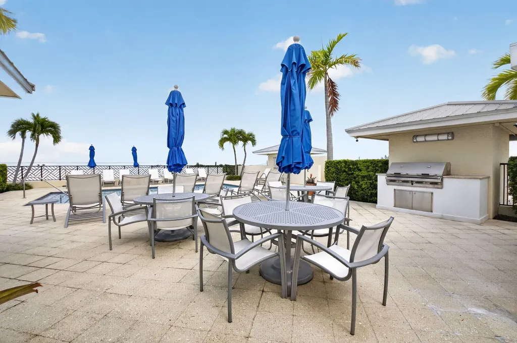 225 NE 1st Street Delray Beach FL 33444