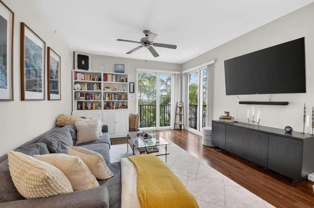 225 NE 1st Street Delray Beach FL 33444