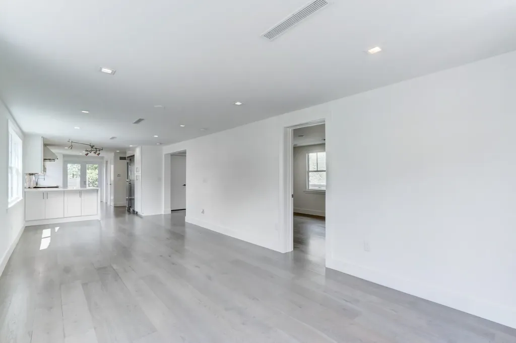 833 Ardmore Road West Palm Beach FL 33401