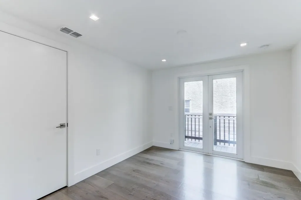 833 Ardmore Road West Palm Beach FL 33401