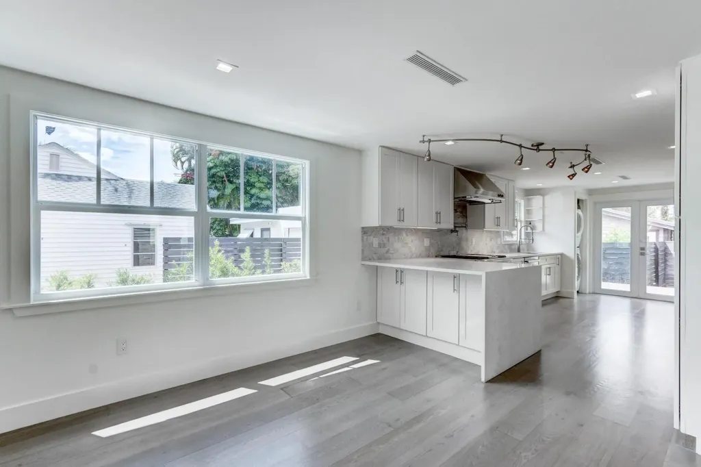 833 Ardmore Road West Palm Beach FL 33401