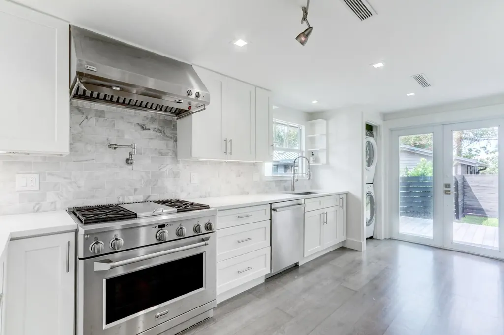833 Ardmore Road West Palm Beach FL 33401