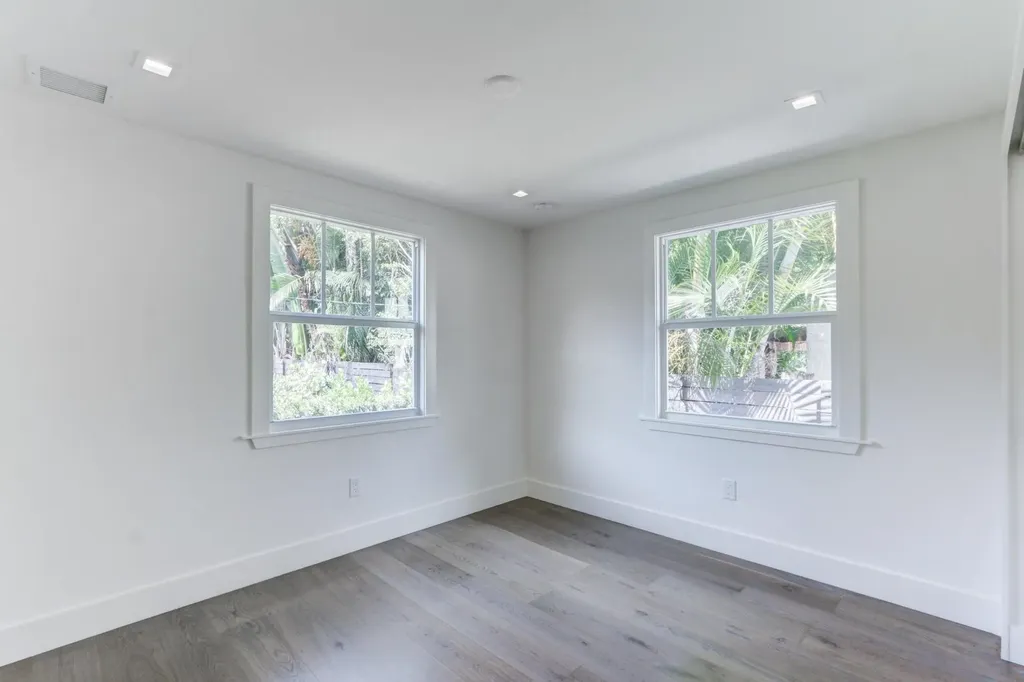 833 Ardmore Road West Palm Beach FL 33401
