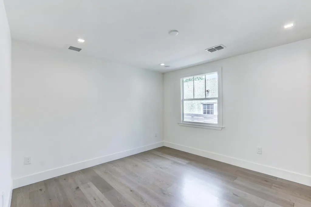 833 Ardmore Road West Palm Beach FL 33401