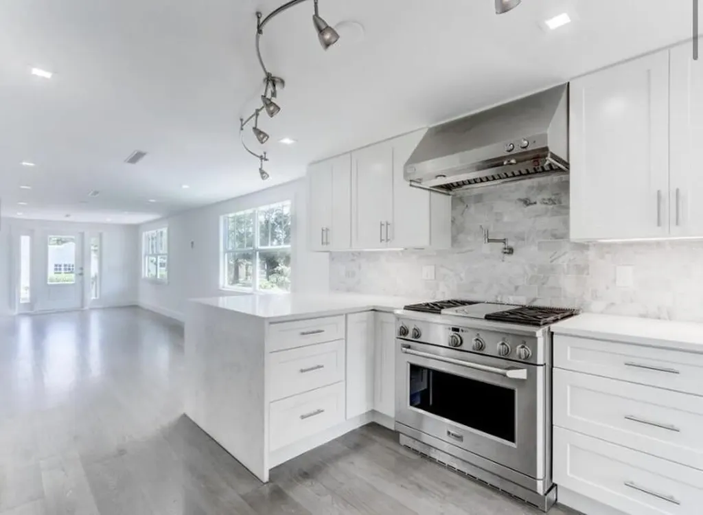 833 Ardmore Road West Palm Beach FL 33401