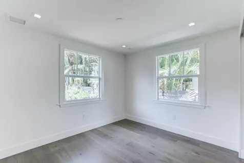 833 Ardmore Road West Palm Beach FL 33401