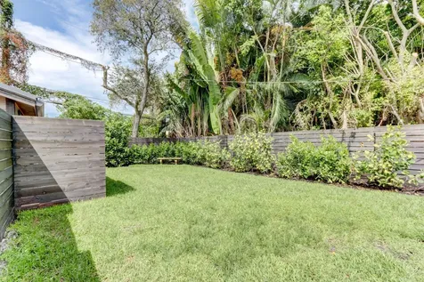 833 Ardmore Road West Palm Beach FL 33401