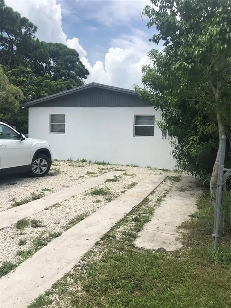 839 NW 14th Avenue Fort Lauderdale FL 33311