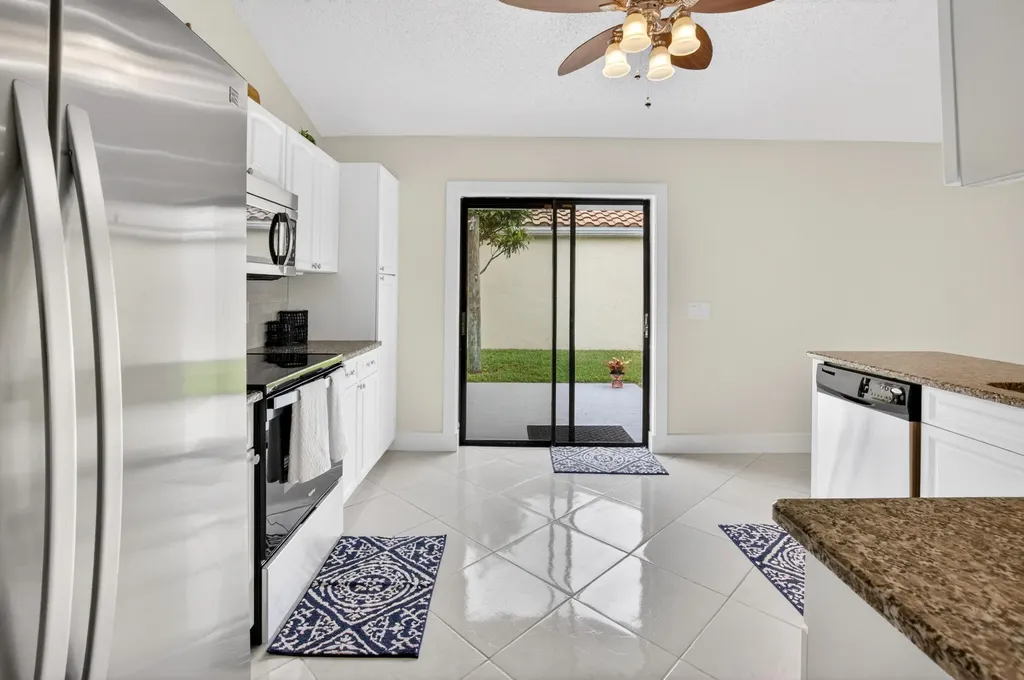 182 Temple Avenue Boynton Beach FL 33436