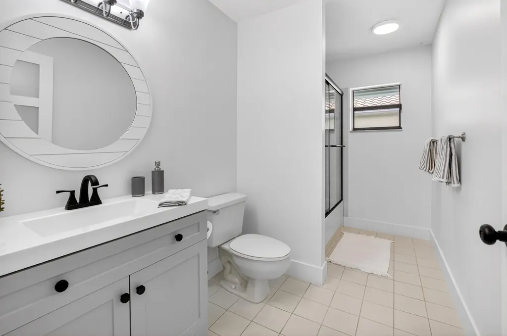182 Temple Avenue Boynton Beach FL 33436
