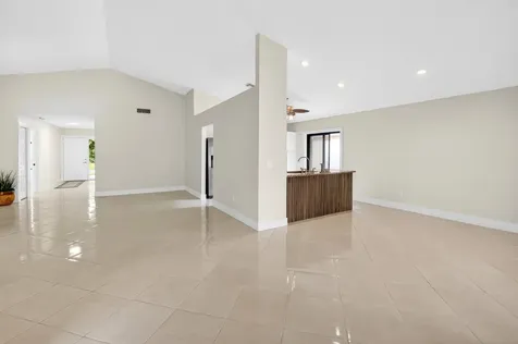 182 Temple Avenue Boynton Beach FL 33436