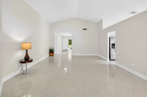 182 Temple Avenue Boynton Beach FL 33436
