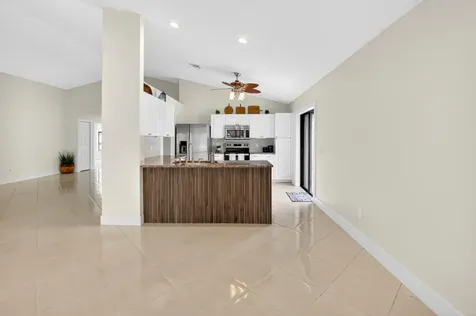 182 Temple Avenue Boynton Beach FL 33436