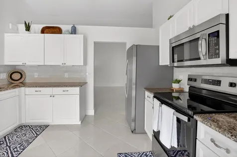 182 Temple Avenue Boynton Beach FL 33436