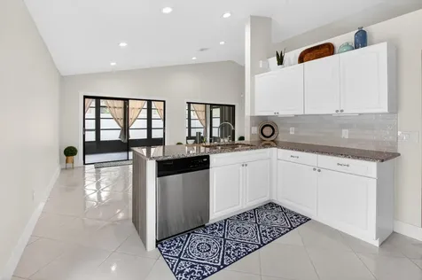 182 Temple Avenue Boynton Beach FL 33436