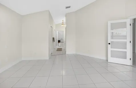 182 Temple Avenue Boynton Beach FL 33436