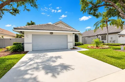182 Temple Avenue Boynton Beach FL 33436