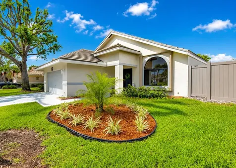 182 Temple Avenue Boynton Beach FL 33436