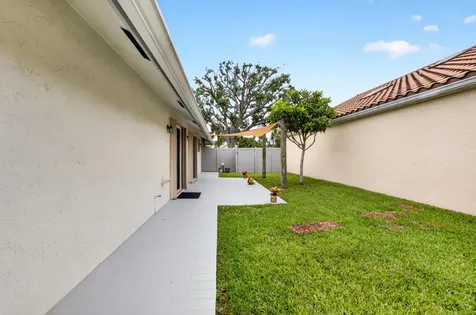 182 Temple Avenue Boynton Beach FL 33436
