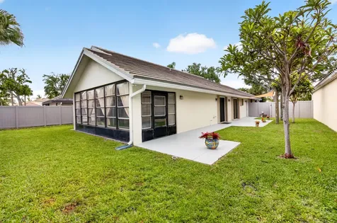 182 Temple Avenue Boynton Beach FL 33436