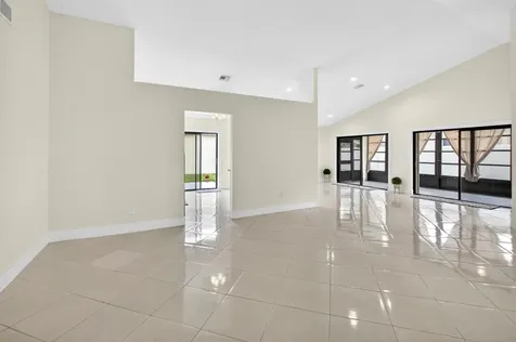 182 Temple Avenue Boynton Beach FL 33436