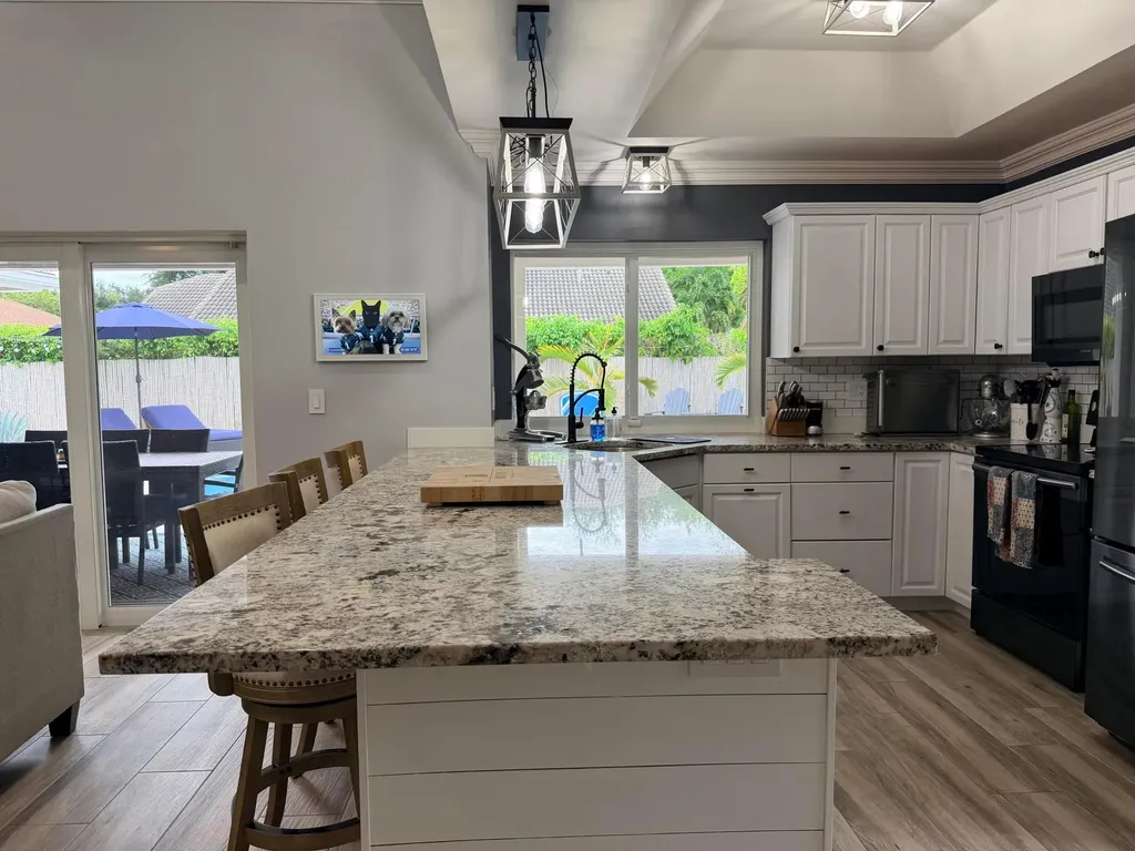 5142 NW 43rd Avenue Coconut Creek FL 33073