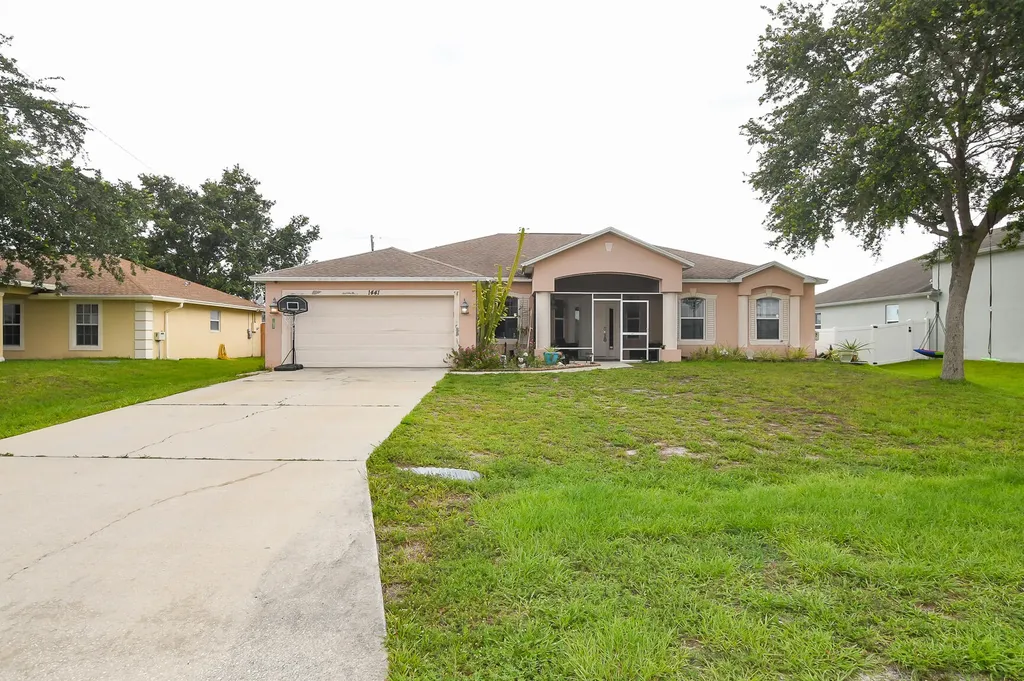 1441 SW Jacksonville Avenue Port St Lucie FL 34953