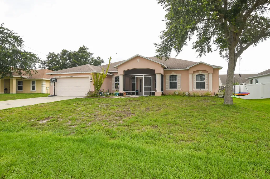 1441 SW Jacksonville Avenue Port St Lucie FL 34953