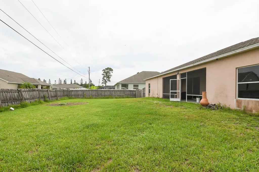 1441 SW Jacksonville Avenue Port St Lucie FL 34953