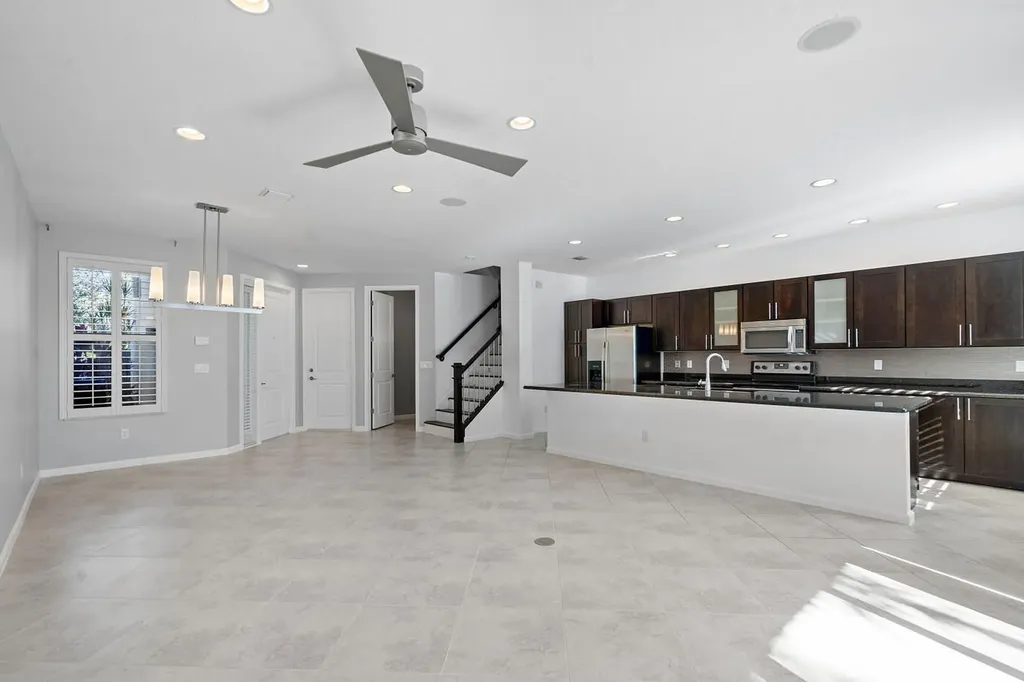4872 NW 16th Terrace Boca Raton FL 33431