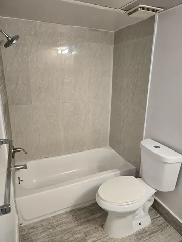 2830 Somerset Drive Lauderdale Lakes FL 33311