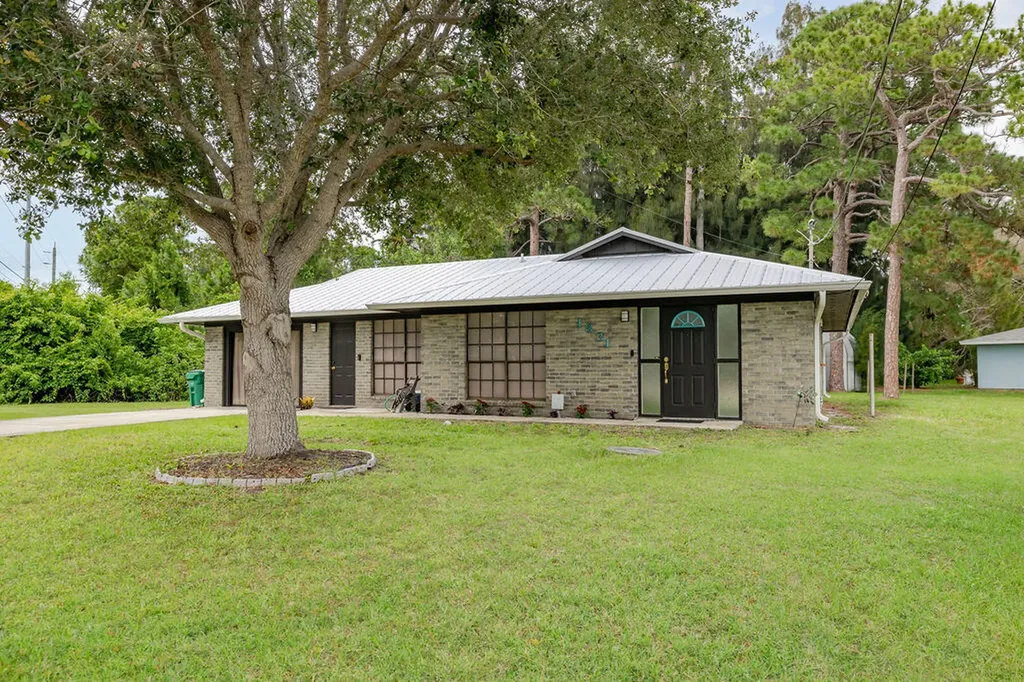 1831 SE Lennard Road Port St Lucie FL 34952