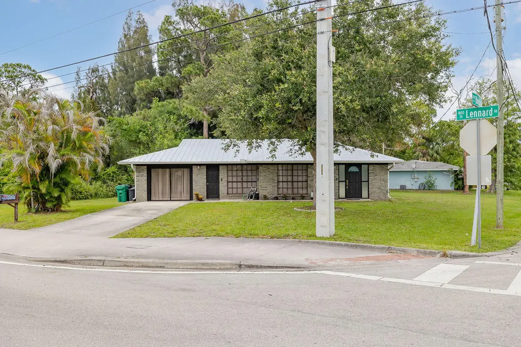 1831 SE Lennard Road Port St Lucie FL 34952