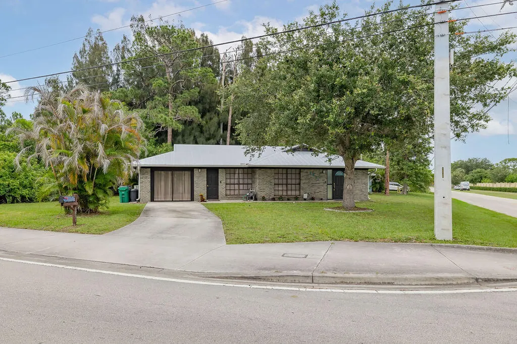 1831 SE Lennard Road Port St Lucie FL 34952