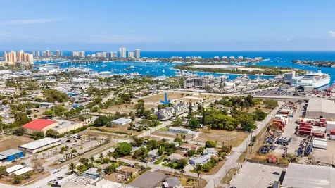 132 W 11th Street Riviera Beach FL 33404